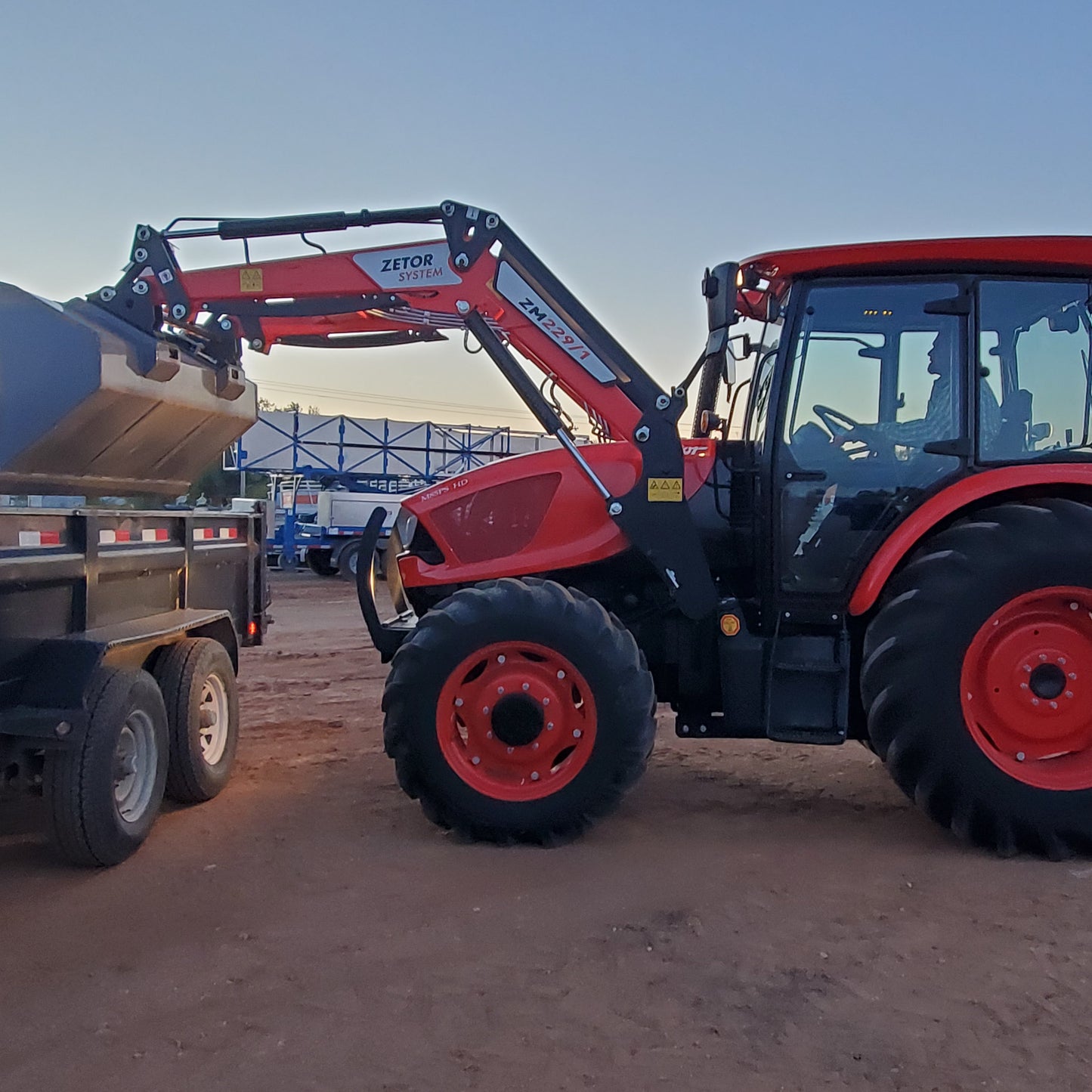 Zetor M85HP Power Shuttle, Powershift CAB Tractor DEMO UNIT