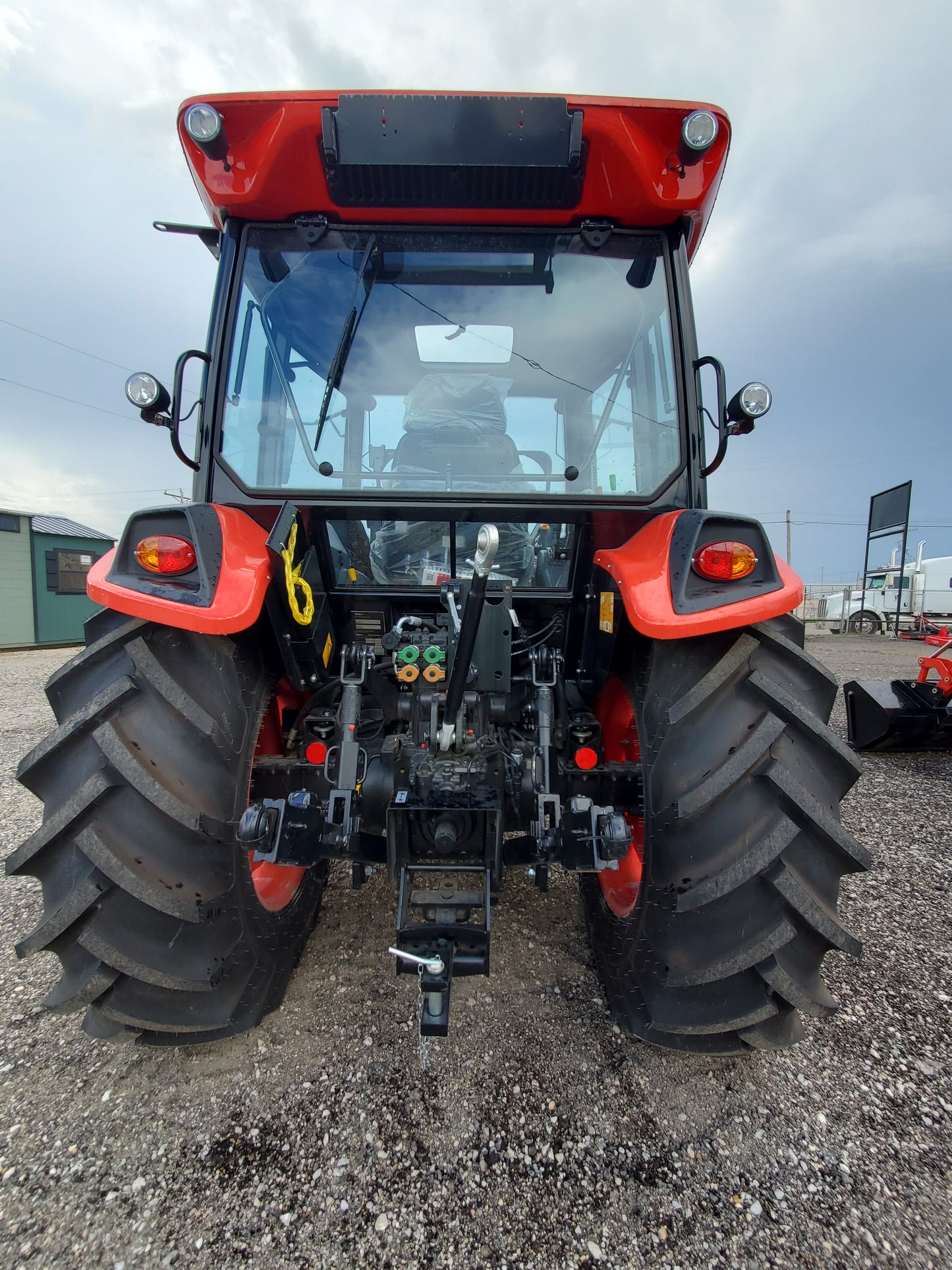 Zetor M85HP Power Shuttle, Powershift CAB Tractor
